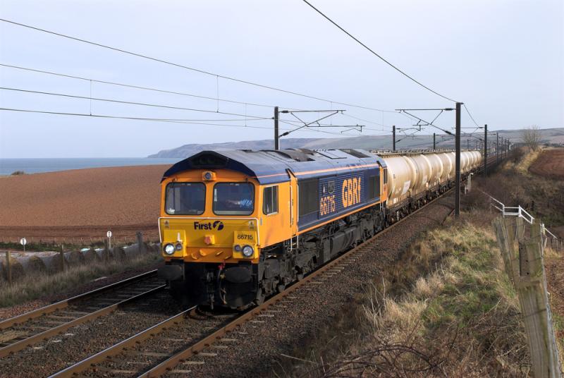66715 approaching Torness: 66715 Photo of 66715 approaching Torness