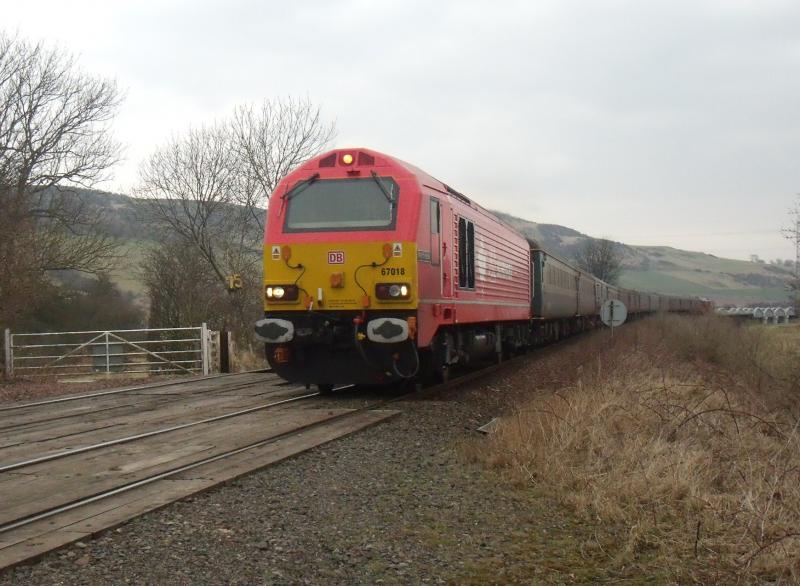 DBS red 67: DBS or canadian red 67 on return perth-millerhill fife cleaning coach run at forgandenny,wed 24th march.
comments to david-smith73@hotmail.co.uk Photo of DBS red 67