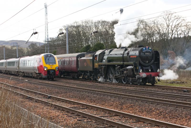 The Old and the New: Cromwell resting after Beattock 10.4.10 Photo of The Old and the New