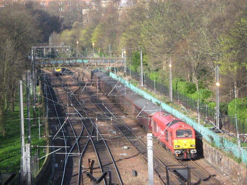 Fife Circle : 67018 passes through Princes St Gardens with the 0838 arrival from Cardenden . Photo of Fife Circle