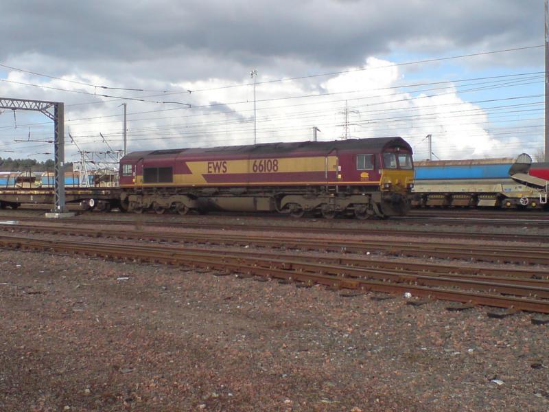 66108 at Mossend Yard: 66108 at Mossend Yard (04.04.10) Photo of 66108 at Mossend Yard