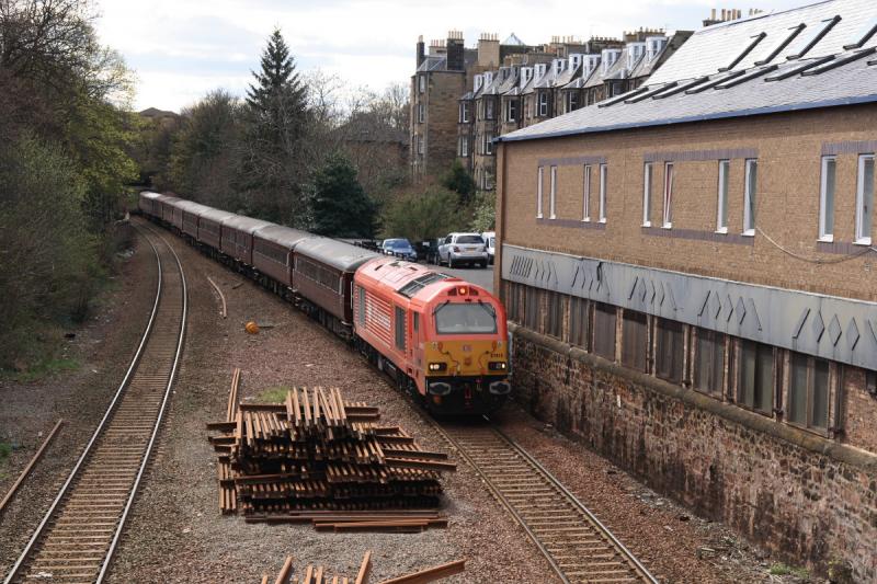 67018 on 5B24: 67018 leading 67030 rear on the 13.49 Perth Millerhill passing the site of Newington Stn. All the coaches were clean except the last 2. Photo of 67018 on 5B24