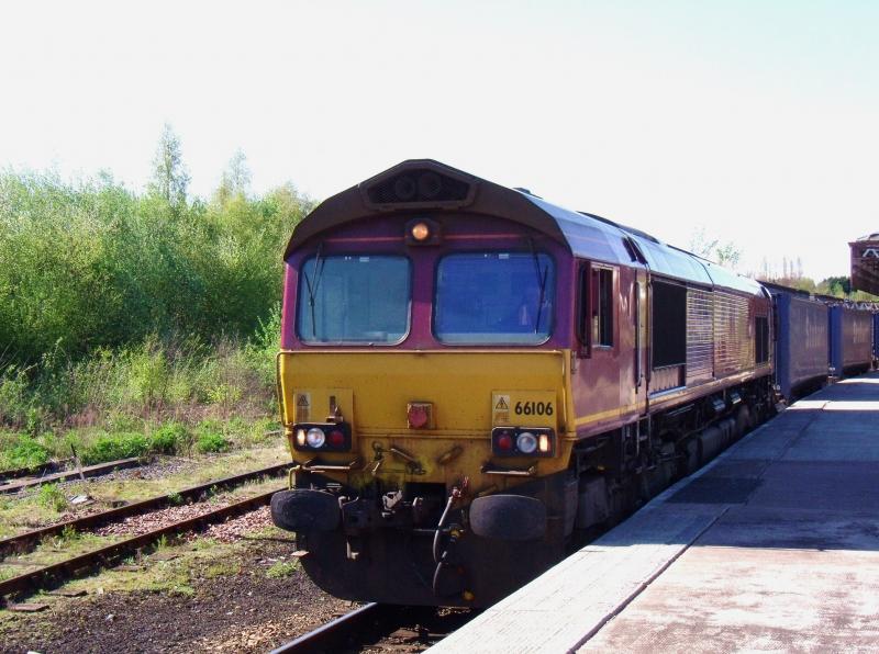 66106: 66106 4D47 Photo of 66106