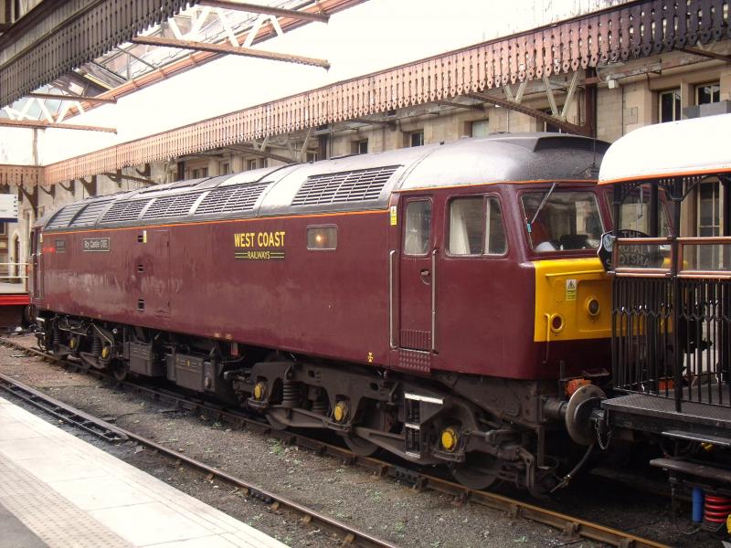 2010-05-13 016.JPG: 47786 looks cleaner after going through working carriage washer. Photo of 2010-05-13 016.JPG