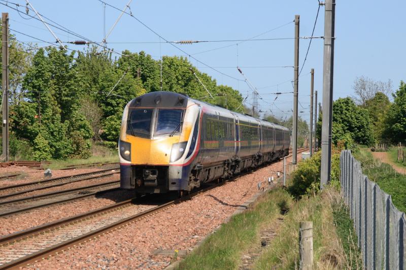 180110 on 5Z18: 180110 approaching Prestonpans on 5Z18 10.42 Hull to Hunslet at Kilmarnock on 18/05/2010 Photo of 180110 on 5Z18