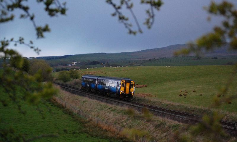Last of the light: Train 1S88 Carlisle to Glasgow catches the last of the days light at New Cumnock Photo of Last of the light