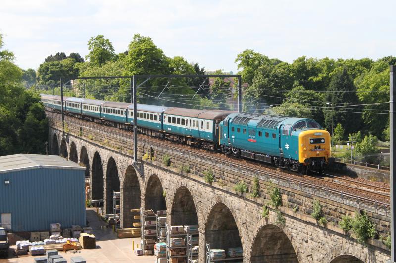 Deltic approaches Slateford: 55022 heads Retro tour over viaduct on 31 May 2010 Photo of Deltic approaches Slateford