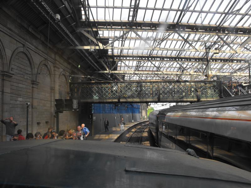 Nose View: Edinburgh Waverley after the passengers has piled on to the train. Photo of Nose View
