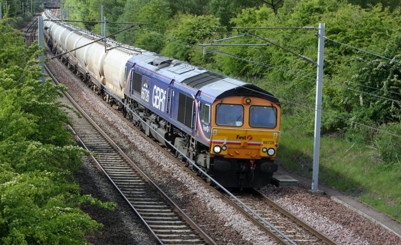 66726: 66726 Heading south via wcml to Blyth with empty alcan tanks 30/5/10 Photo of 66726