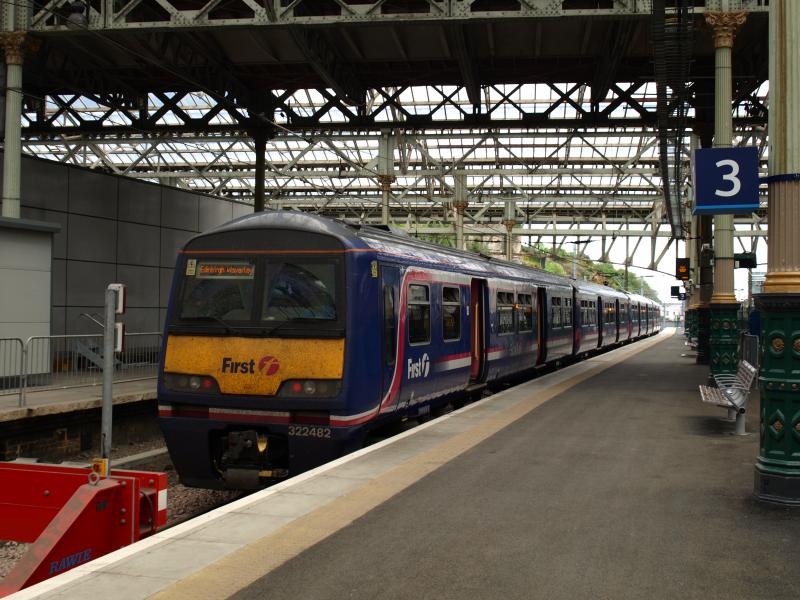 New Dunbar service: 322 482 awaits at Platform 3 Edinburgh with the 1421 service to Dunbar. Photo of New Dunbar service