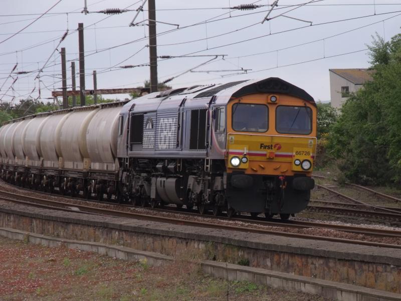 6S44 Alcans: 66726 Passing Dunbar with 6S44 Alcans to Fort William. Photo of 6S44 Alcans