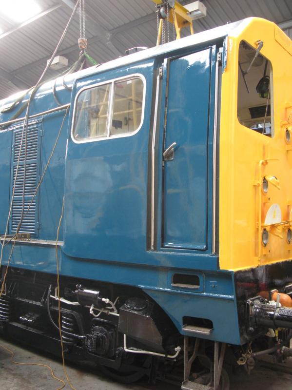 D8020 becoming 20020: The repaint of D8020 as 20020 takes shape at Bo'ness on 7th July 2010 Photo of D8020 becoming 20020
