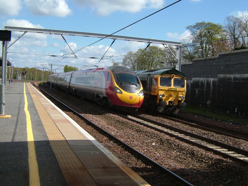 glasgow bound: carstairs july 2010 Photo of glasgow bound