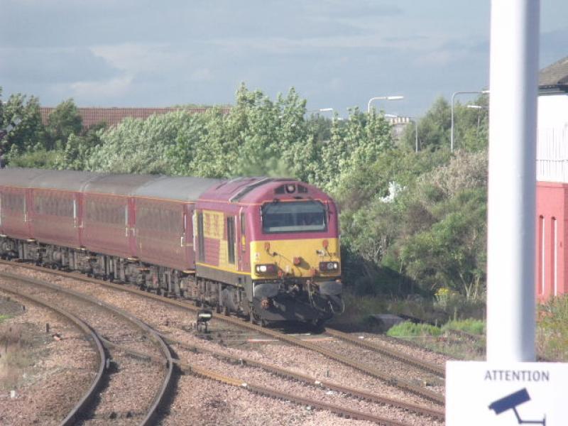 67019 approaching Leuchars Station.: 67019 approaching Leuchars Station. Friday 16th of July 2010. Photo of 67019 approaching Leuchars Station.