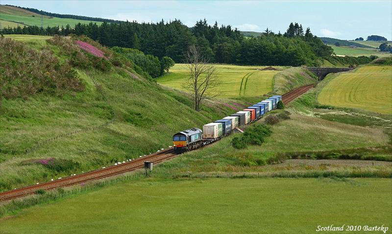 Asda Train: 66418 passed Carmont. Photo of Asda Train