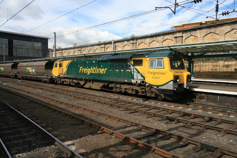 70005: 70005 Carlisle 6Z85 Ravenstruther York Photo of 70005