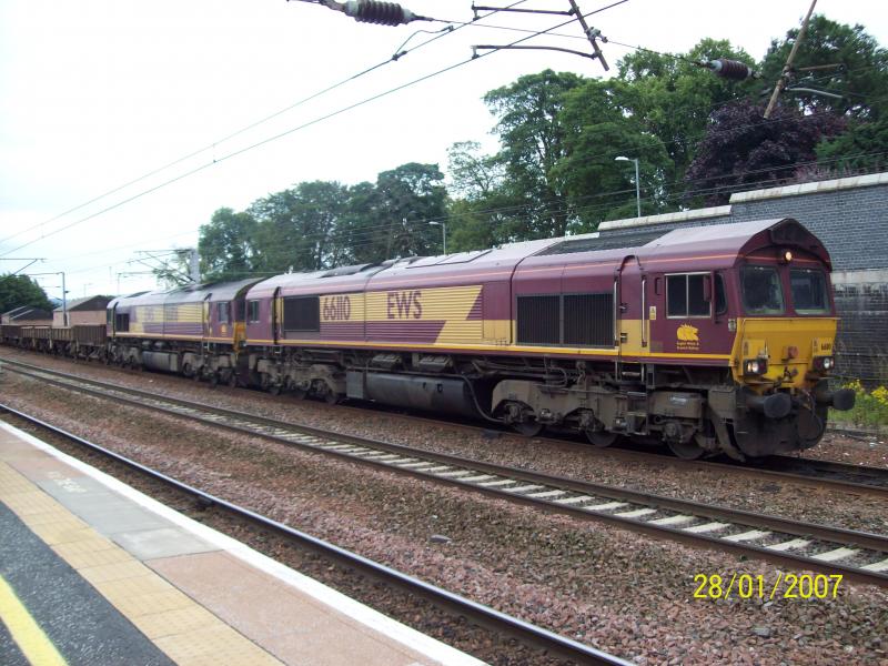 66110 and 66106: carstairs aug 16th 2010 Photo of 66110 and 66106
