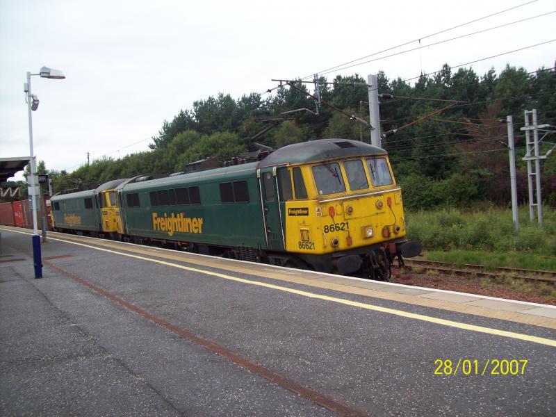 86621 and friend: carstairs 16 aug 2010 Photo of 86621 and friend
