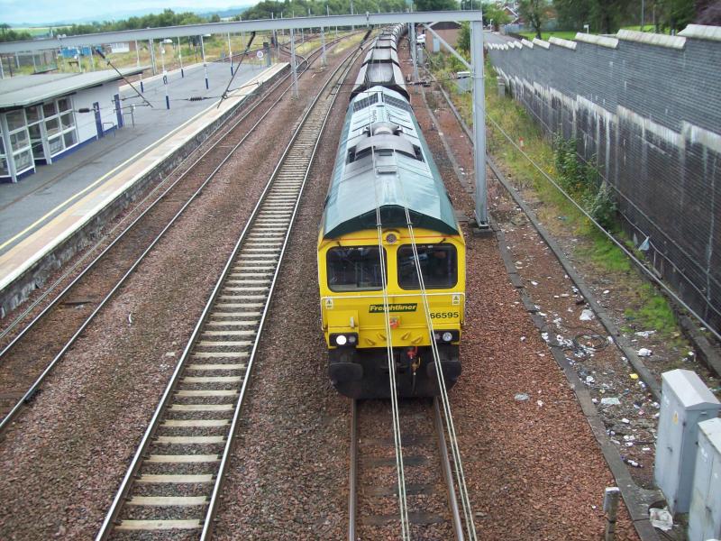 66595: carstairs 18 aug 2010 Photo of 66595