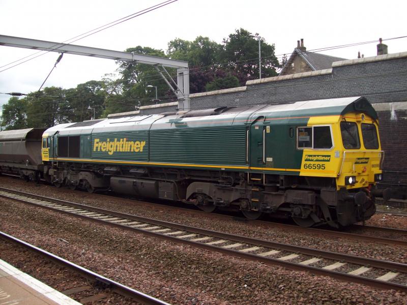 66595: carstairs 18 aug 2010 Photo of 66595