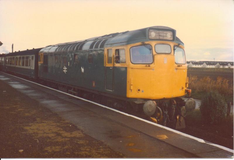 Leuchars: A Class 27 (I think 27014) is seen at Leuchars in about 1986/87. Photo of Leuchars