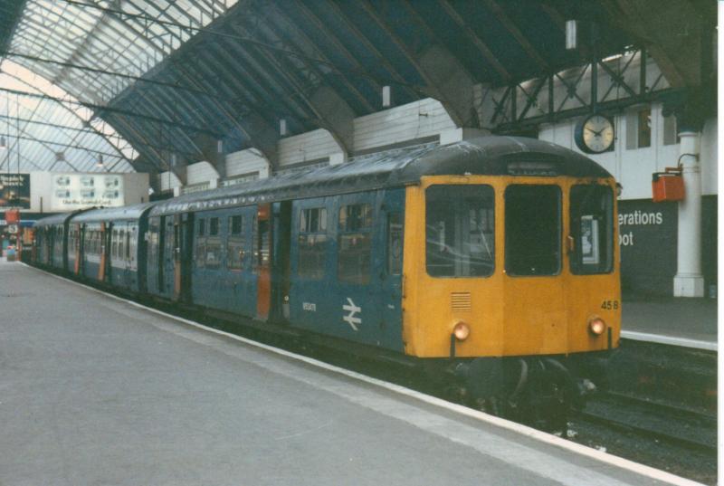 Class 104: A hybrid Class 104 3-car set seen at Glasgow Queen St in the late-'80s. Photo of Class 104