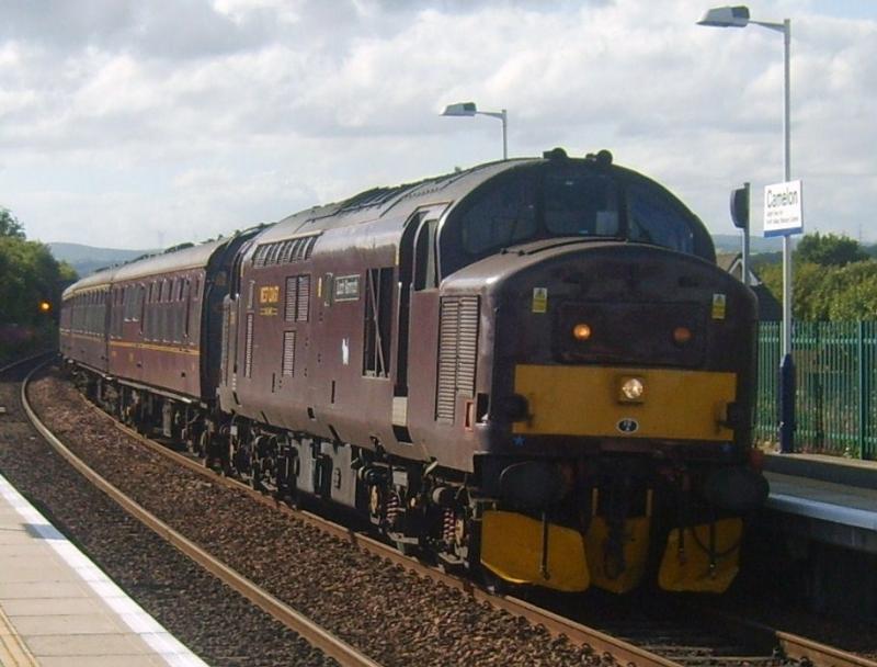 5Z16 at Camelon 21/8/2010: 37676 passes Camelon on Carnforth to Boness m/t stock. One of numerous visits north of the Border recently. Photo of 5Z16 at Camelon 21/8/2010