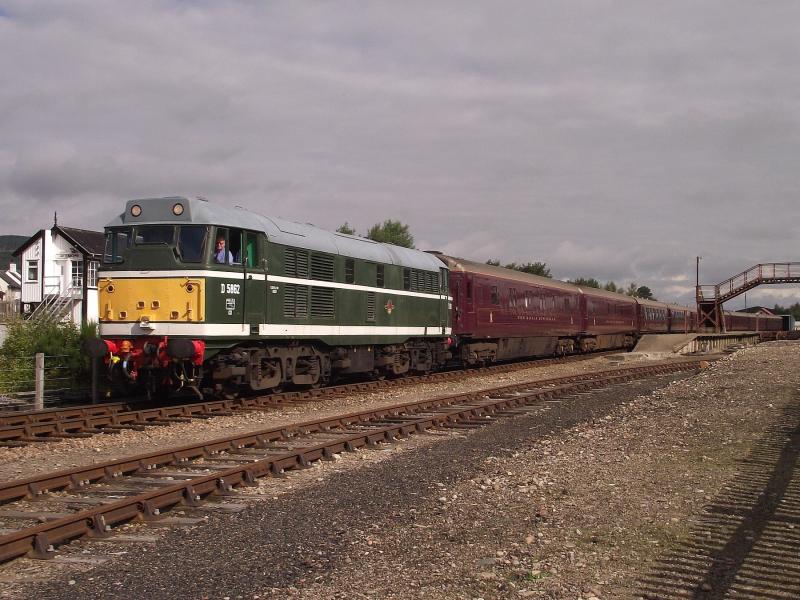 Photo of 31 327 approaching Aviemore.