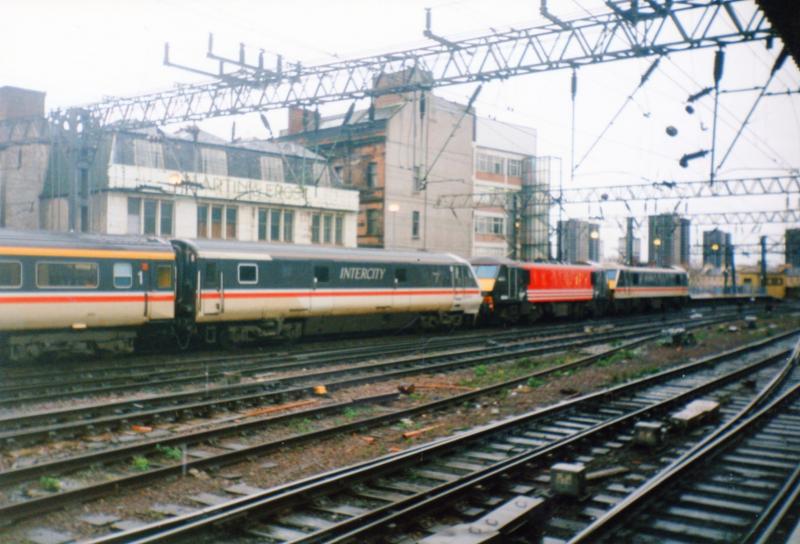 Glasgow Central 2*90's + DVT + MKIII rake: Somewhere in 1997... Photo of Glasgow Central 2*90's + DVT + MKIII rake