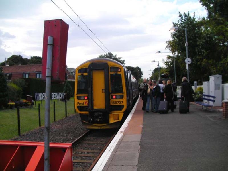 158 727 North Berwick: 158 727 North Berwick 06.09.2010. The set worked 1037 ex Edinburgh and 1120 return Photo of 158 727 North Berwick