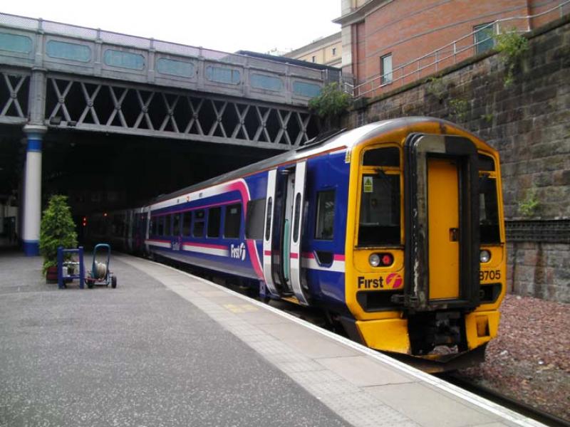 158 705 Glasgow Queen Street:
1451 to Cumbernauld 06.09.2010 Photo of 158 705 Glasgow Queen Street