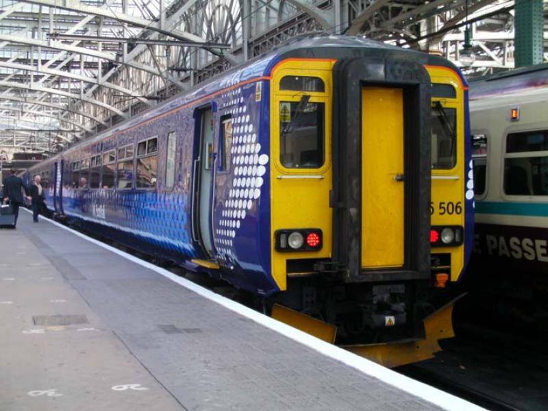 156 506: Glasgow Central 08.09.2010 1118 to East Kilbride Photo of 156 506