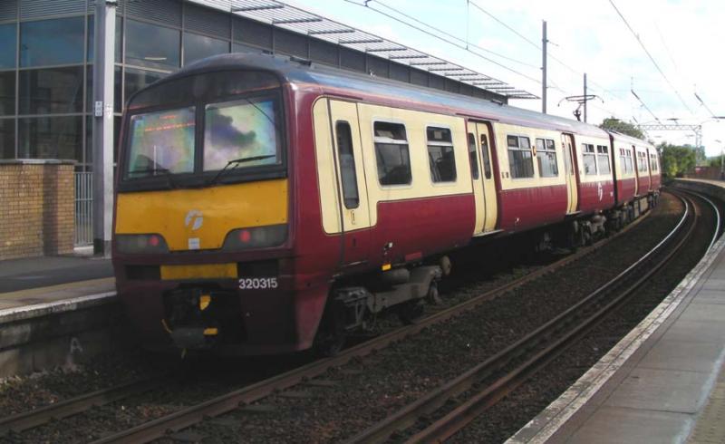 320 315 Partick: 08.09.2010 1353 Balloch-Airdrie Photo of 320 315 Partick