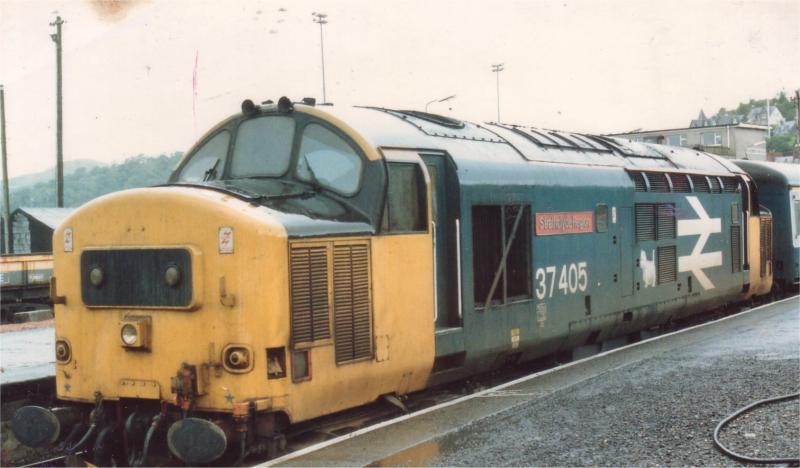 37405: 37405 at oban 1988 Photo of 37405