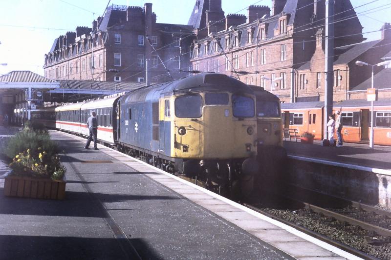 Ayr - 26021 - 15-09-1990 (2).JPG: 26021 shunts the empty stock of an InterCity land cruise train. Photo of Ayr - 26021 - 15-09-1990 (2).JPG