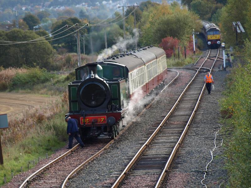 The Scotsman Lies in Wait: No 17 Braerich has arrived at Manuel to run round while the ECS of the RS sits in the reception at manuel. Photo of The Scotsman Lies in Wait