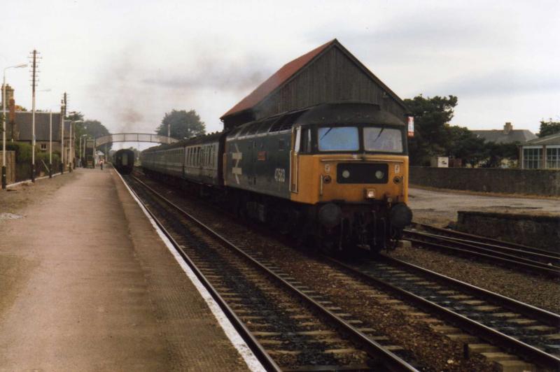 Nairn - 47563 09.05 Aberdeen - Inverness 17-09-1988.jpg: Photo of Nairn - 47563 09.05 Aberdeen - Inverness 17-09-1988.jpg