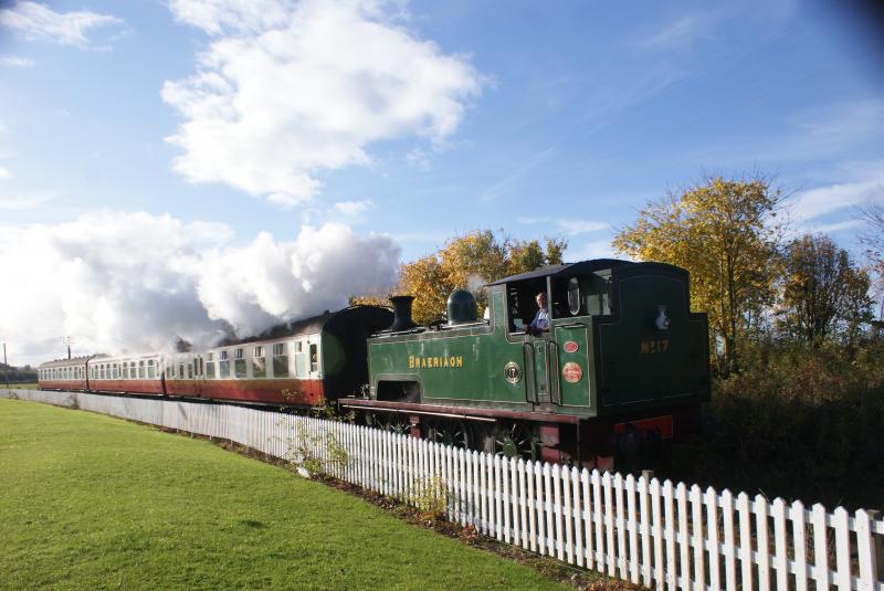 Braeriach at Bo'ness: Strathspey Railway chartered engine Breariach on the return leg of the short trip to Manuel Junction nearing the station at Bo'ness tender first Photo of Braeriach at Bo'ness