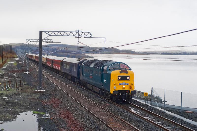 1Z47 passing Hillend Loch: 55022 heads past Hillend Loch with the second passenger train on the Airdrie - Bathgate route, running about 60 minutes late. Photo of 1Z47 passing Hillend Loch