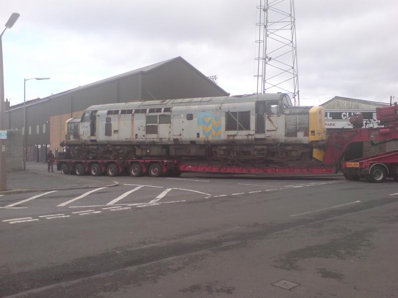 37518: 37518 leaves Ayr depot on the 25th july 2007 after a long stay Photo of 37518