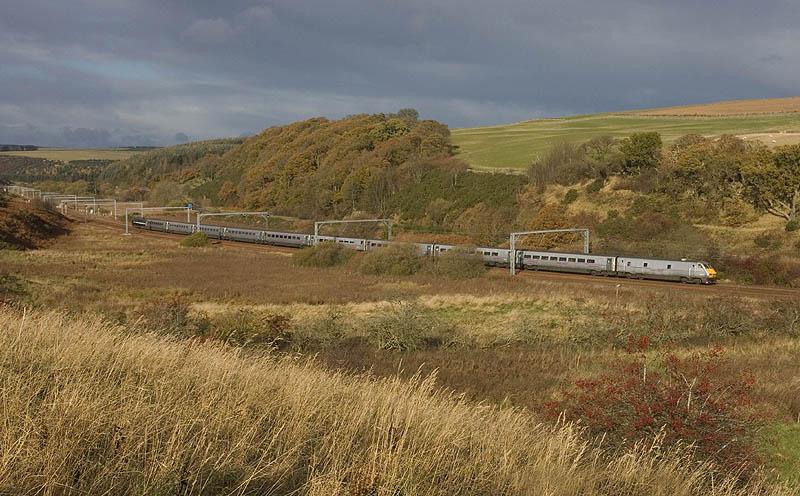 Class 91 at Grantshouse: Autumn colours are abundant as an East Coast Class 91 passes the Oak Bank at Mossfield, Grantshouse on the morning of 13th November 2010. Photo of Class 91 at Grantshouse