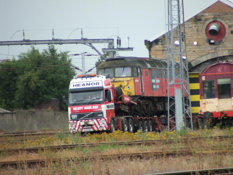 47739 Of the rails: 47739 on Henors at rear of ML TMD Photo of 47739 Of the rails