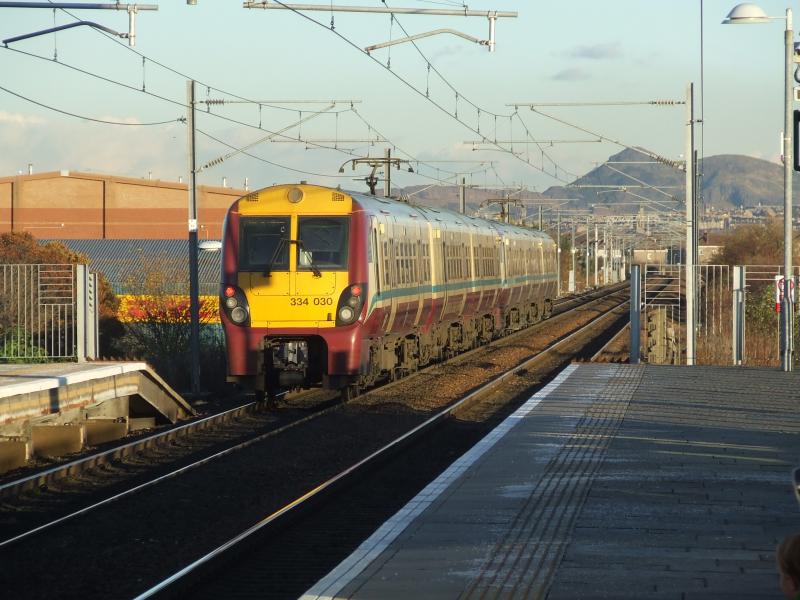 Class 334s leaving Edinburgh Park 10 November 2010: 2xClass 334s leaving Edinburgh Park on 2Z18 14:44 Bathgate-Edinburgh driver training after slowing to walking pace and accelerating away Photo of Class 334s leaving Edinburgh Park 10 November 2010