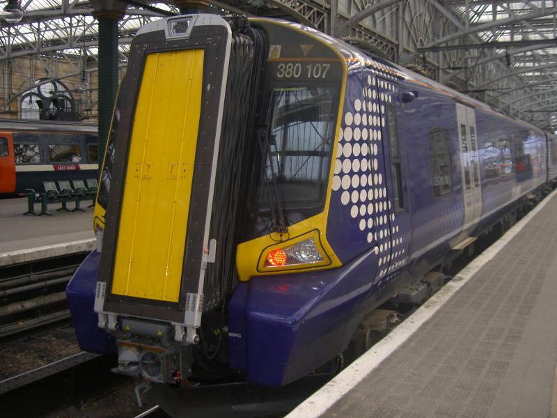 Class 380: Class 380 107 at Glasgow Central on Sunday 21st November 2010 Photo of Class 380