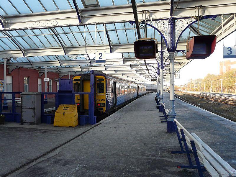 156.494 at Kilmarnock: 156.494 about to depart with the 11.27 to Glasgow Central Photo of 156.494 at Kilmarnock