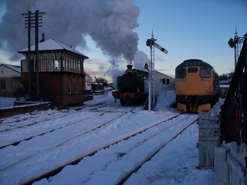 The final train of the day: No 17 departs Bo'ness on the final train of the day to Birkhill. 27001 sits in the bay platform to provide heating for the Mince pie special. Photo of The final train of the day