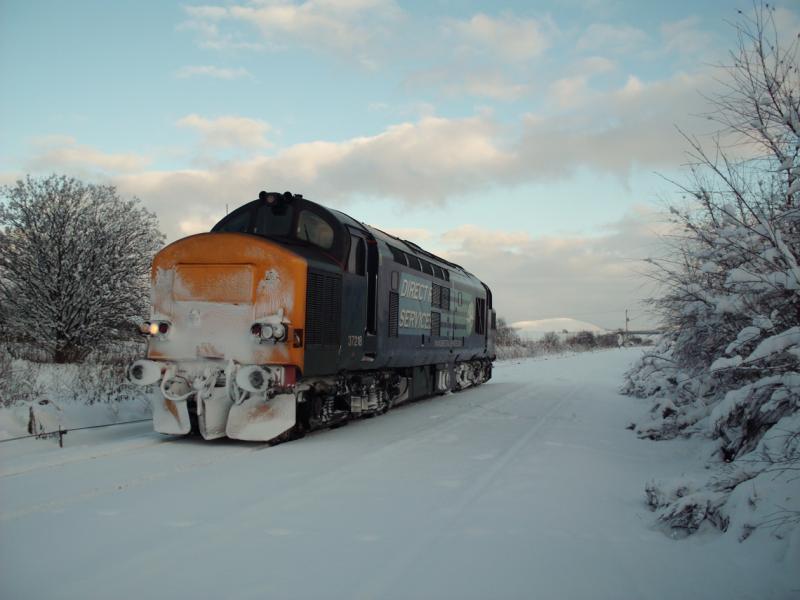 37218 Keith Loop: 37218 on 0Z99 at Keith on 23/12/10 Photo of 37218 Keith Loop