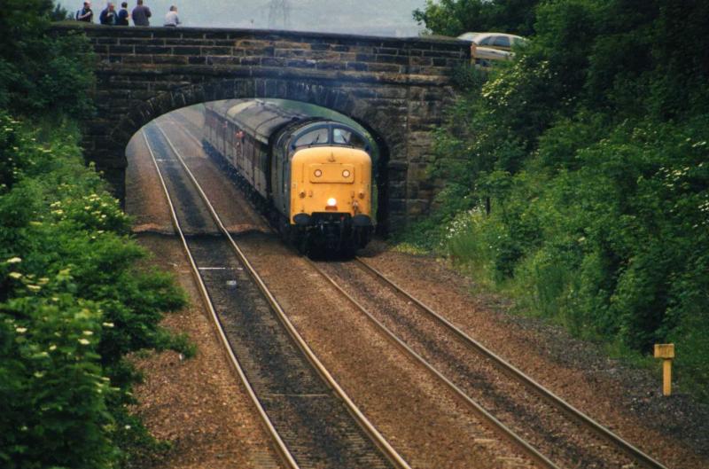 55019: 55019 appraoches Dalgety Bay on 22/06/03 Photo of 55019