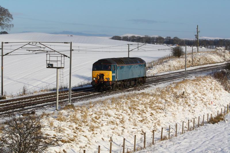 57313: 57313 - 0s80 Preston - Polmadie passing Ravenstruther Saturday 8/1/2011 @ 13:30 Photo of 57313