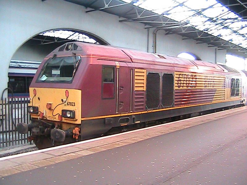 67023 : 67023 Inverness on the bufferend of the aberdeen ecs 5A25 Sleeper Photo of 67023